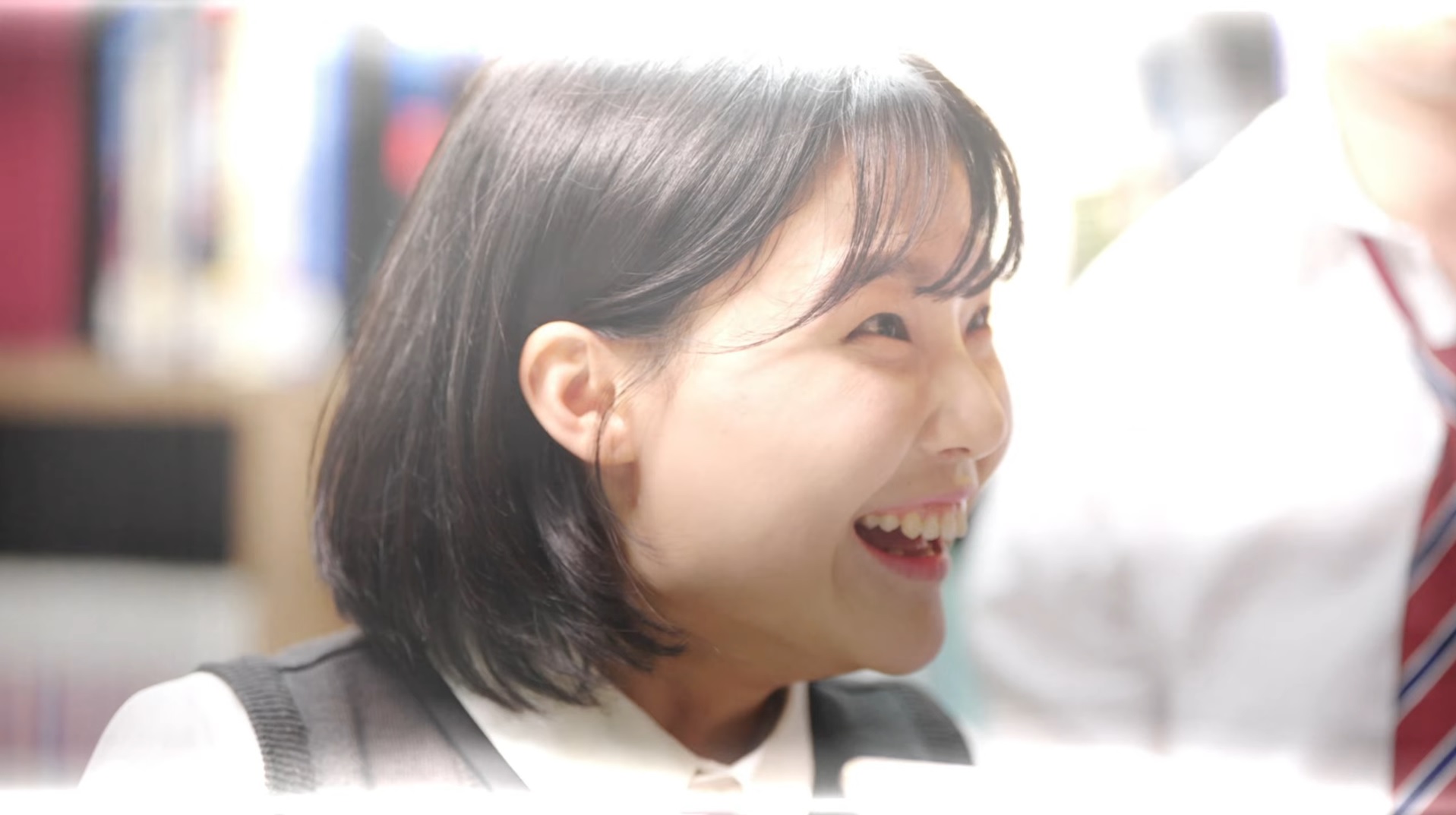 🎬  이 조합 뭔가 수상하다!